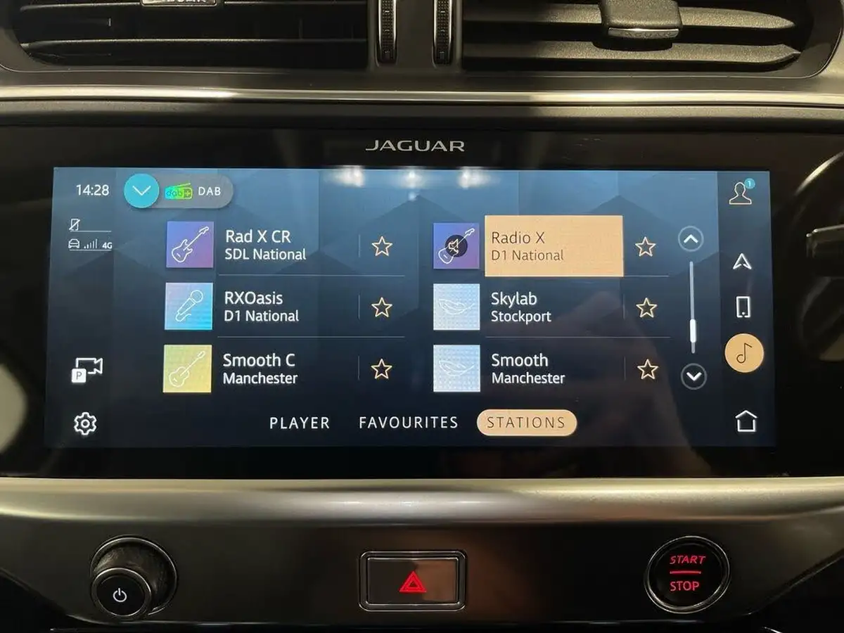 2021-jaguar-i-pace-ev400-hse-big-11