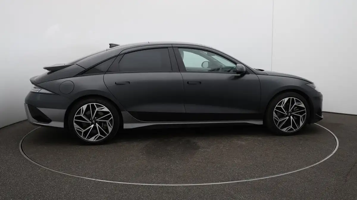2024-hyundai-ioniq-6-e-ultimate-325ps-dual-motor-awd-big-52