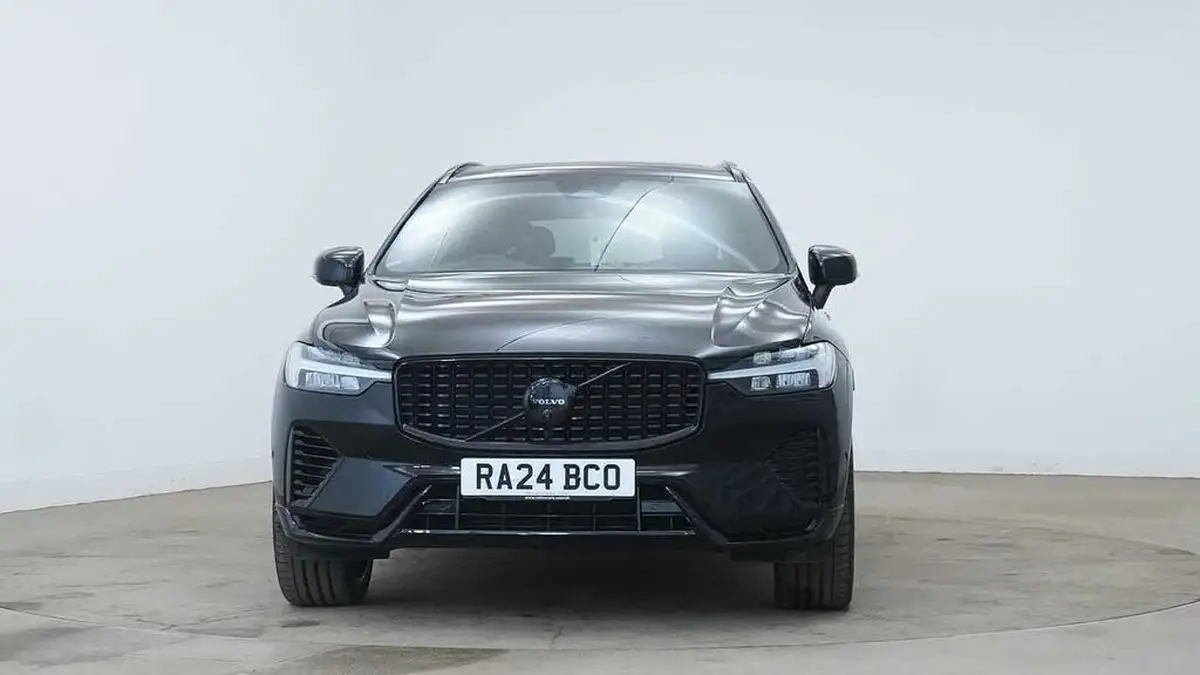 2024-volvo-xc60-20-t6-plus-black-edition-big-7