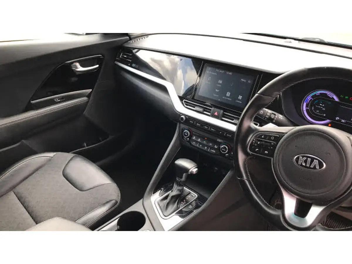 2020-kia-niro-16-gdi-2-big-13