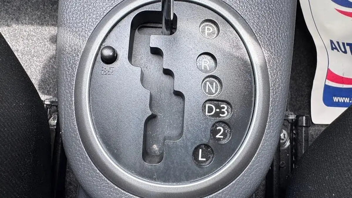 2010-suzuki-sx4-16-sz4-hatchback-5d-auto-big-31