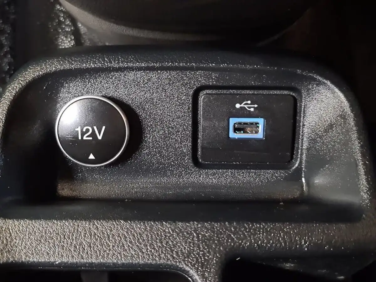 2019-ford-transit-connect-15-ecoblue-l1-200-base-100pseu6dt-panel-big-31