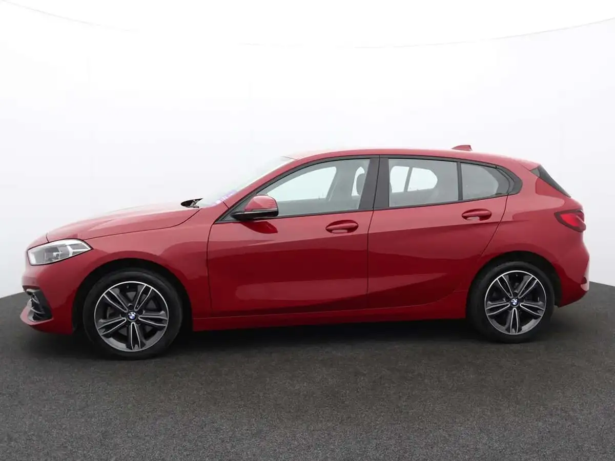 2022-bmw-1-series-15td-116d-sport-dct-big-4