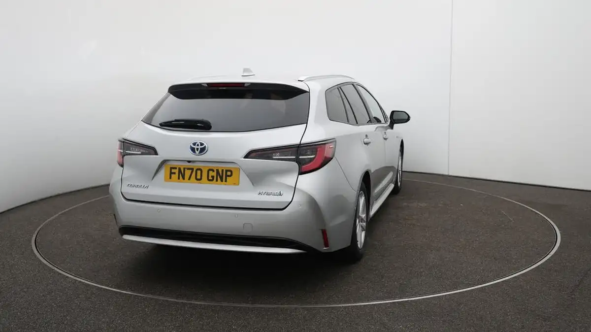 2020-toyota-corolla-18-vvt-i-icon-tech-spare-wheel-touring-sports-5d-big-55