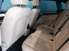 2020-porsche-macan-20-small-5