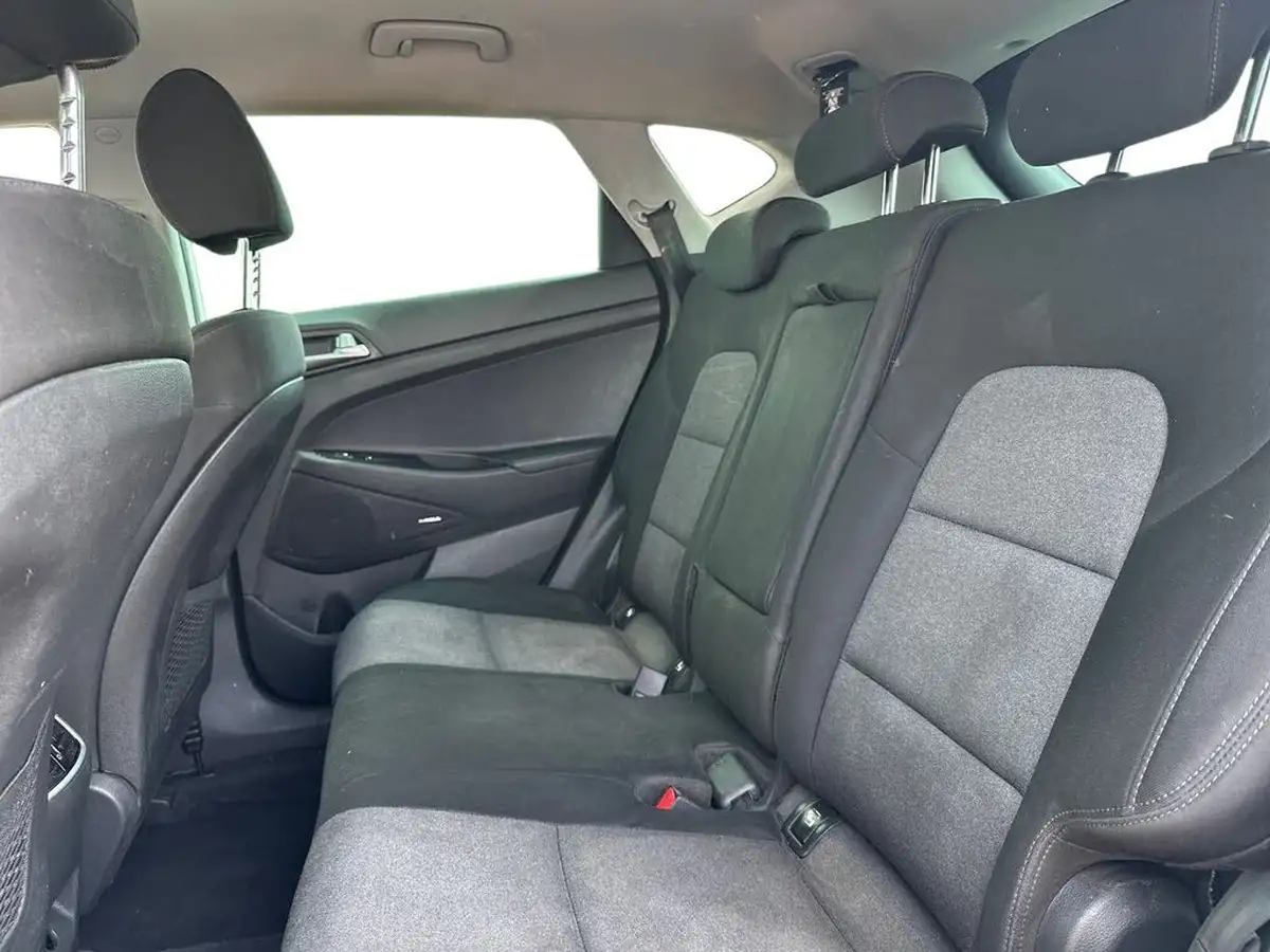 2021-hyundai-tucson-16-gdi-se-nav-big-9