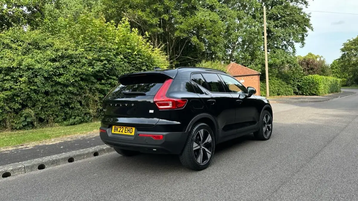 2021-volvo-xc40-15-t5-r-design-262bhp-big-42