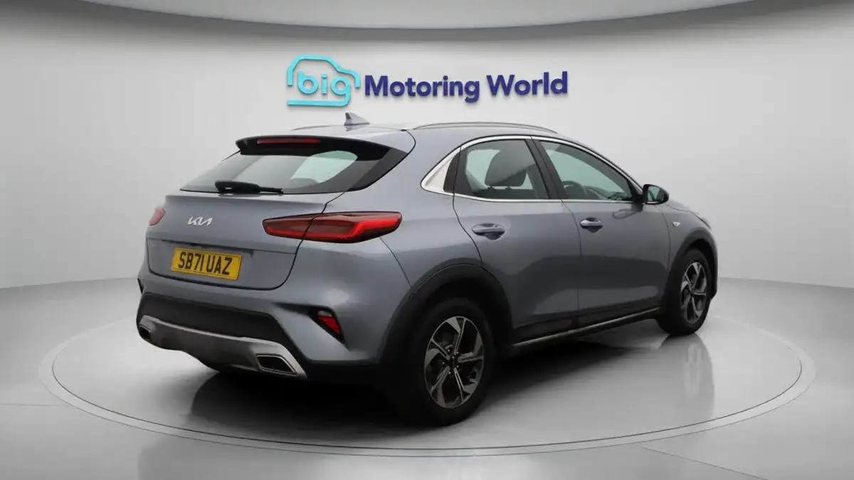 2022-kia-xceed-10-t-gdi-2-big-7