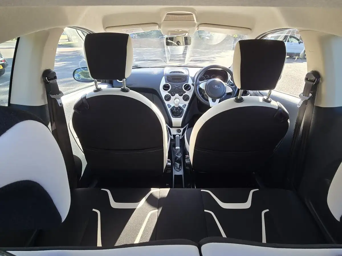 2016-ford-ka-12-zetec-black-edition-big-30