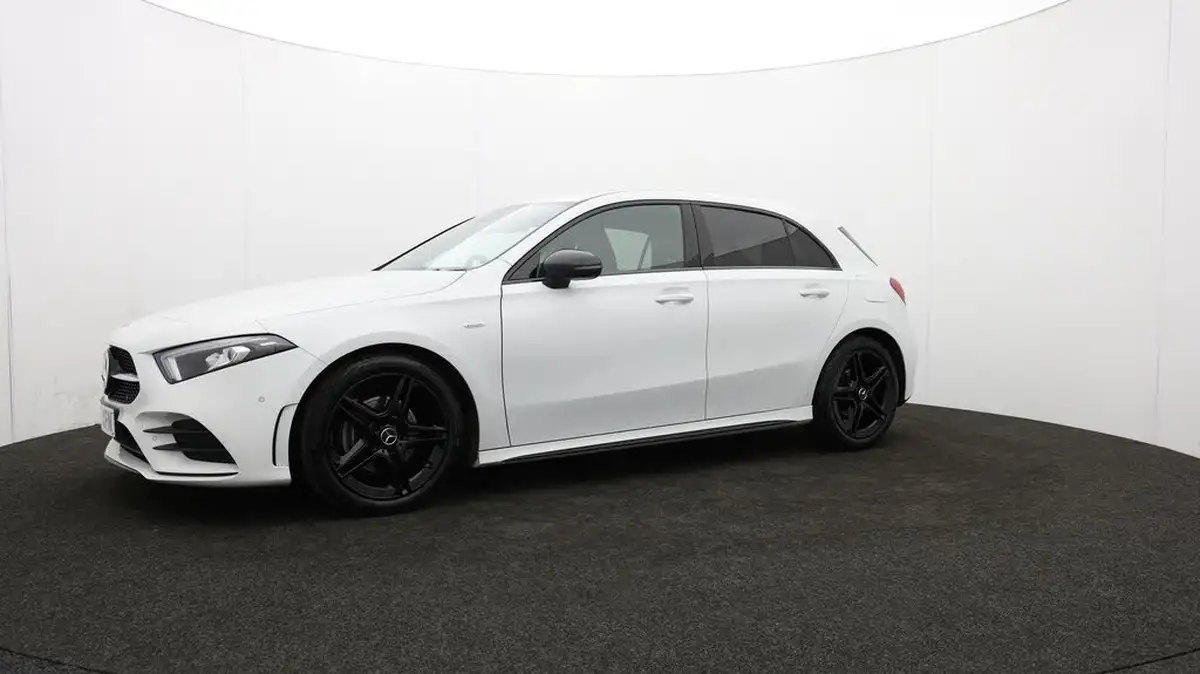 2022-mercedes-benz-a-class-13-a180-amg-line-executive-edition-hatchback-5d-7g-dct-big-58
