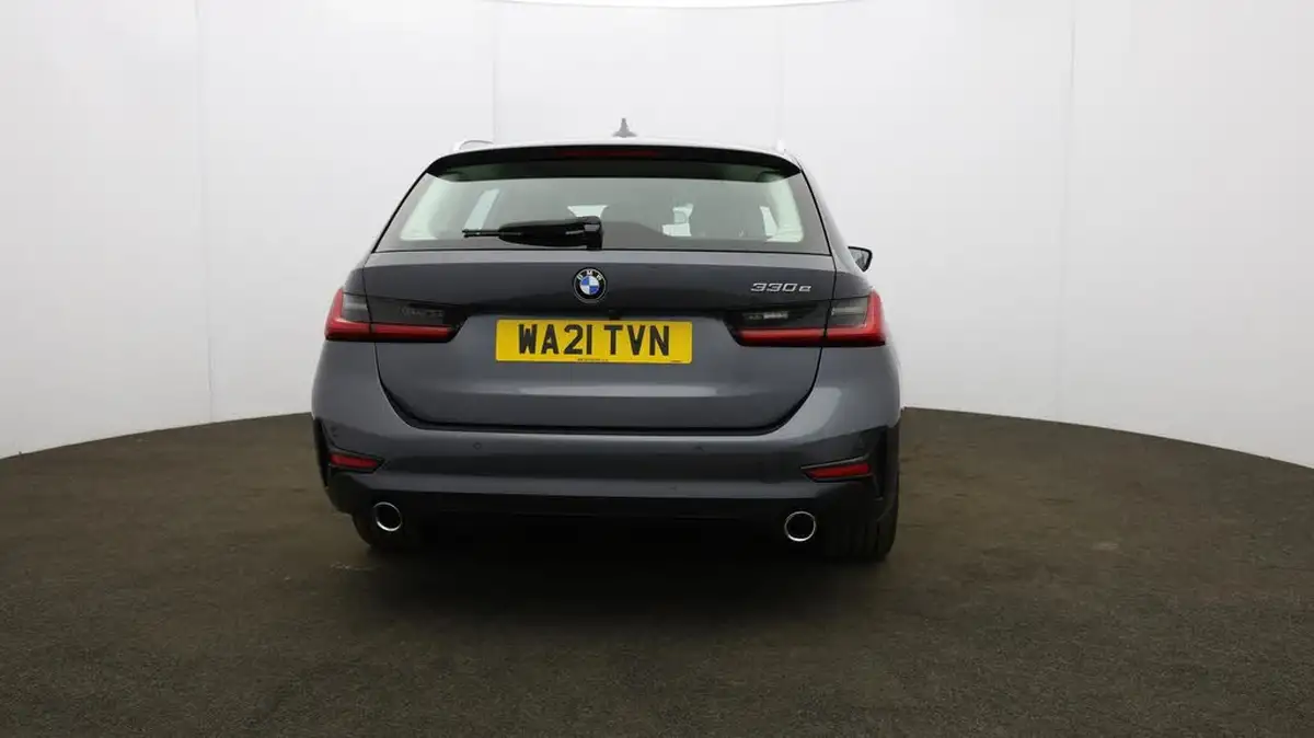 2021-bmw-3-series-20-330e-sport-pro-touring-5d-big-64