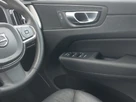 2023-volvo-xc60-20-b5-core-small-9