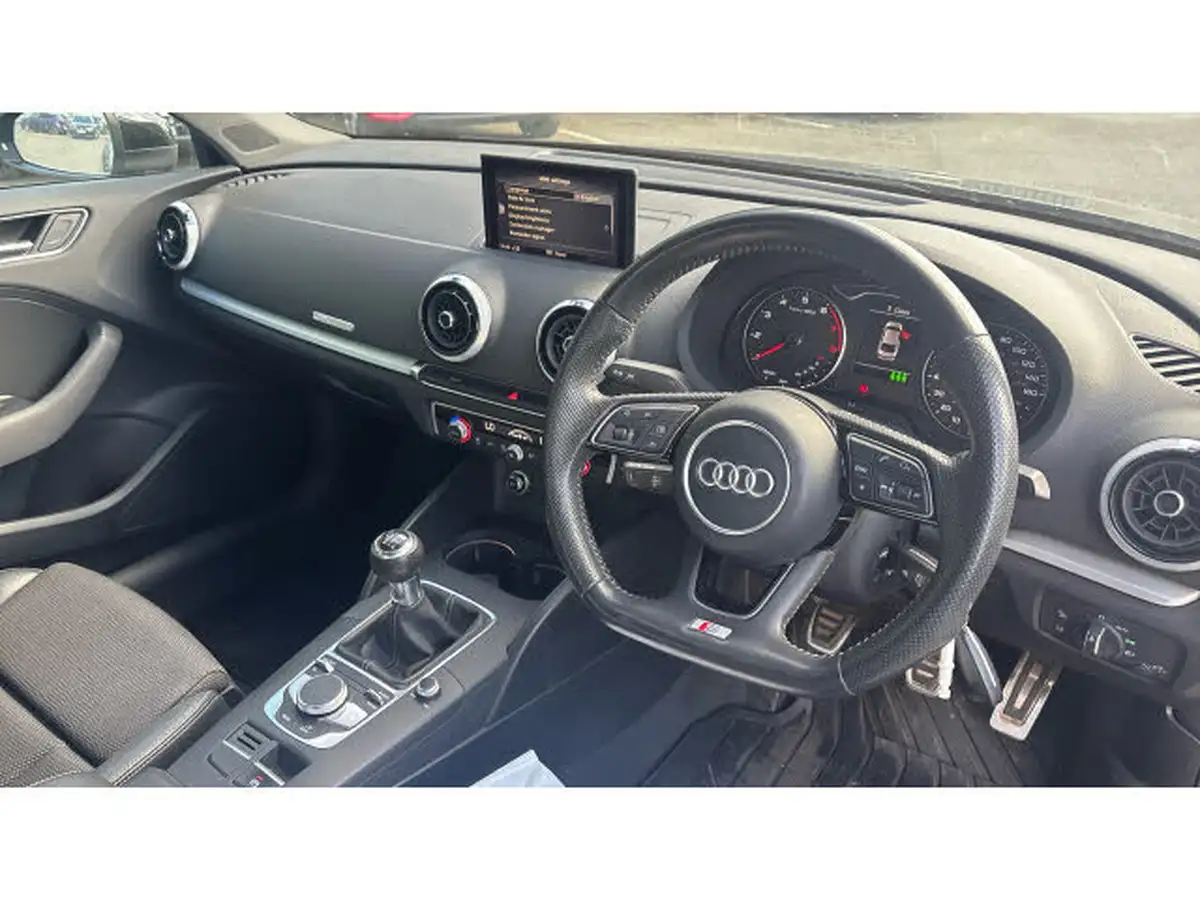 2017-audi-a3-15-tfsi-s-line-saloon-4d-big-10
