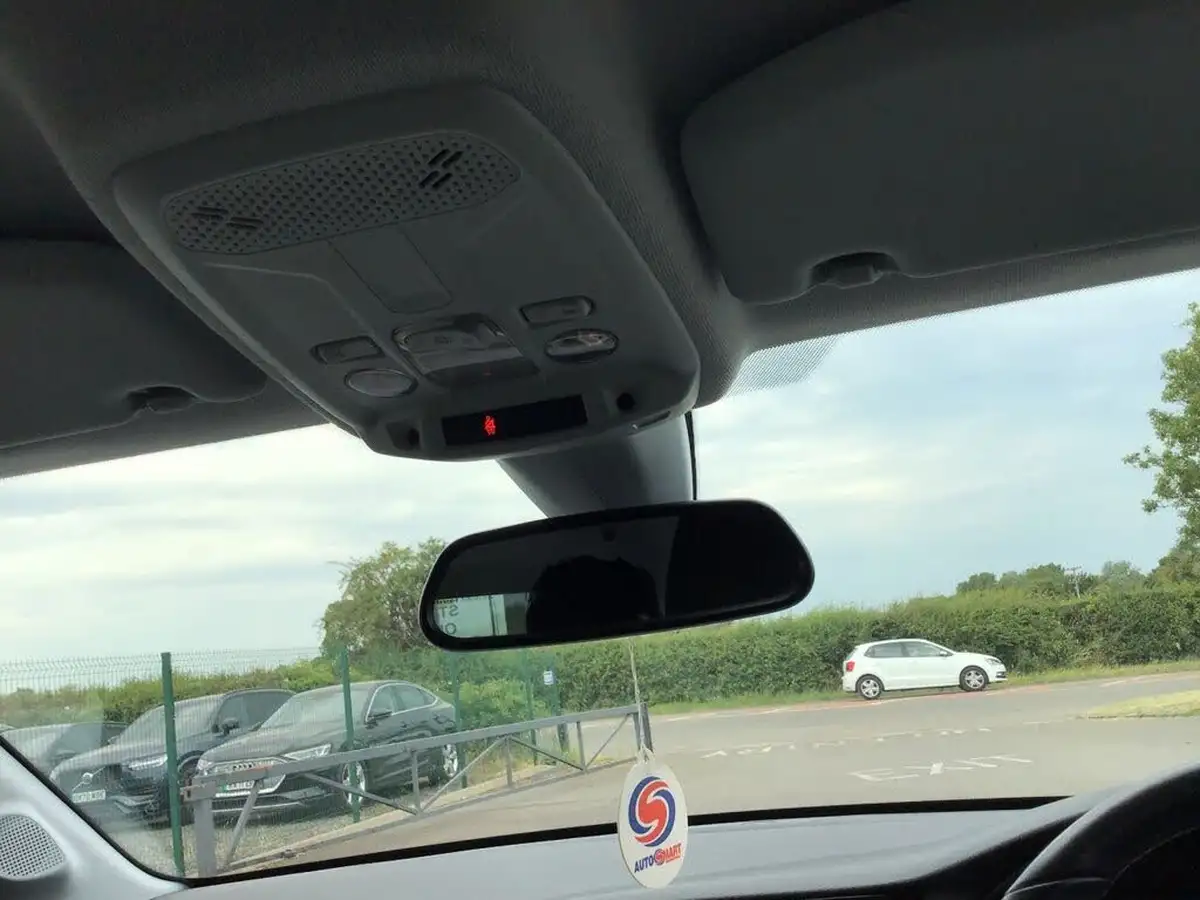 2020-vauxhall-corsa-12i-se-premium-big-36