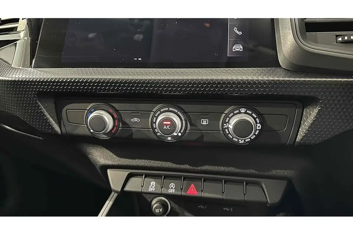 2022-audi-a1-10-25-tfsi-technik-big-43