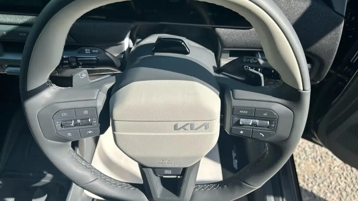 2025-kia-ev3-e-gt-line-s-big-27