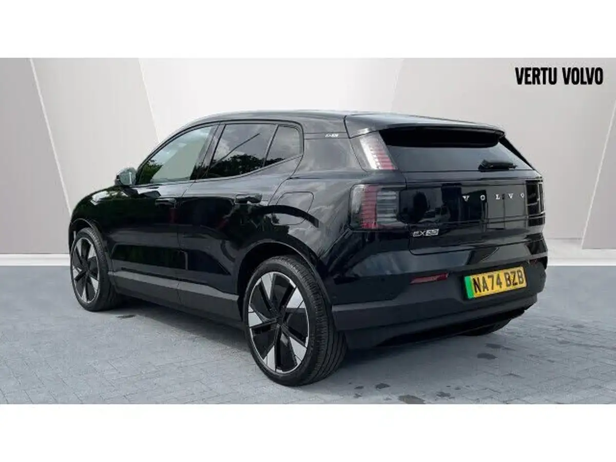 2024-volvo-ex30-e-twin-ultra-big-1