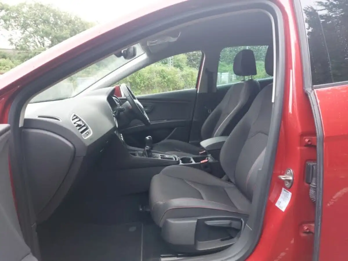 2020-seat-leon-15-tsi-evo-fr-130ps-hatchback-big-4