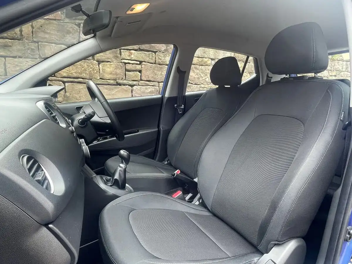 2018-hyundai-i10-12-se-big-19