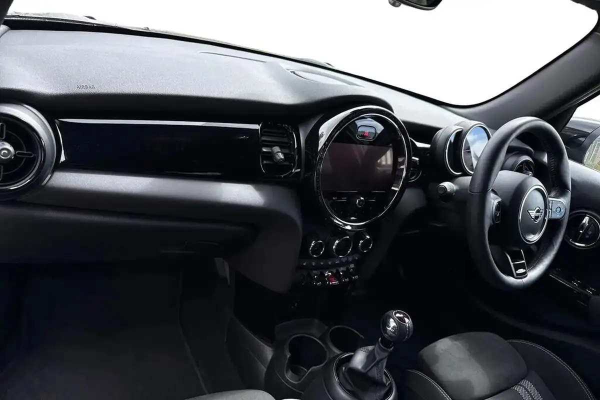 2022-mini-cooper-15-cooper-sport-hatchback-5d-big-14