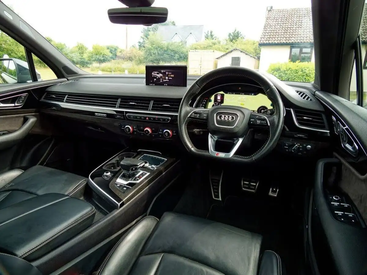 2018-audi-q7-30-50-tdi-black-edition-big-32