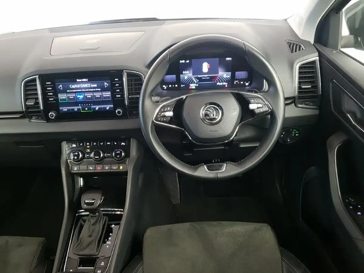 2022-skoda-karoq-15-tsi-se-l-dsg-big-6