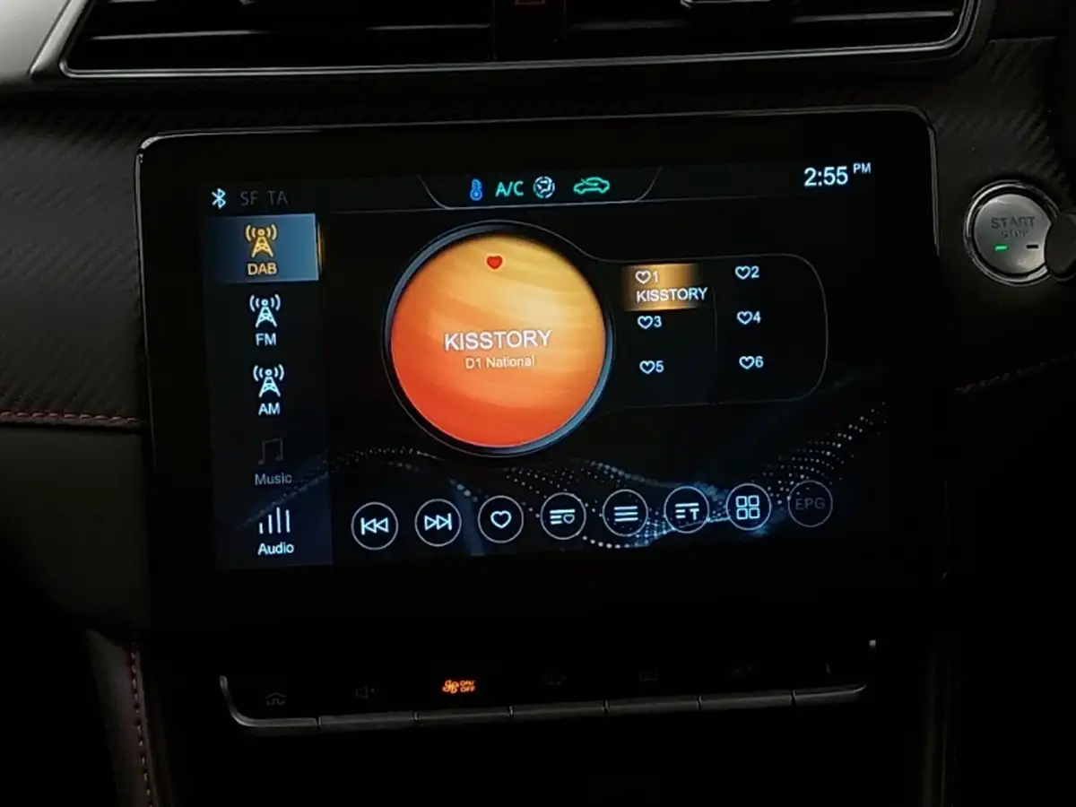 2024-suzuki-swift-12-motion-cvt-big-9