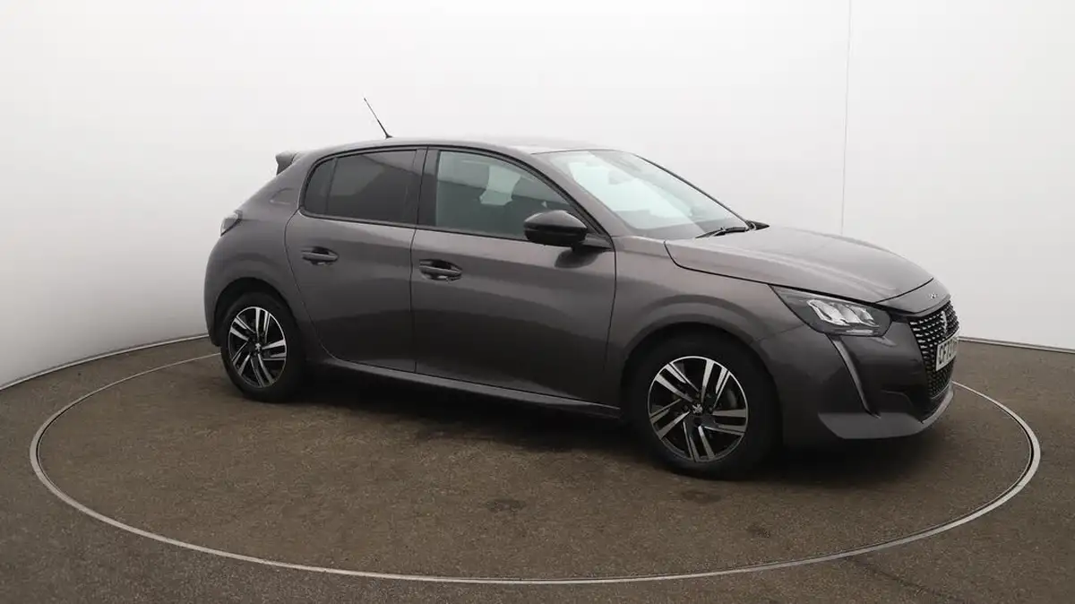 2023-peugeot-208-12-puretech-allure-premium-130ps-eat8-big-28