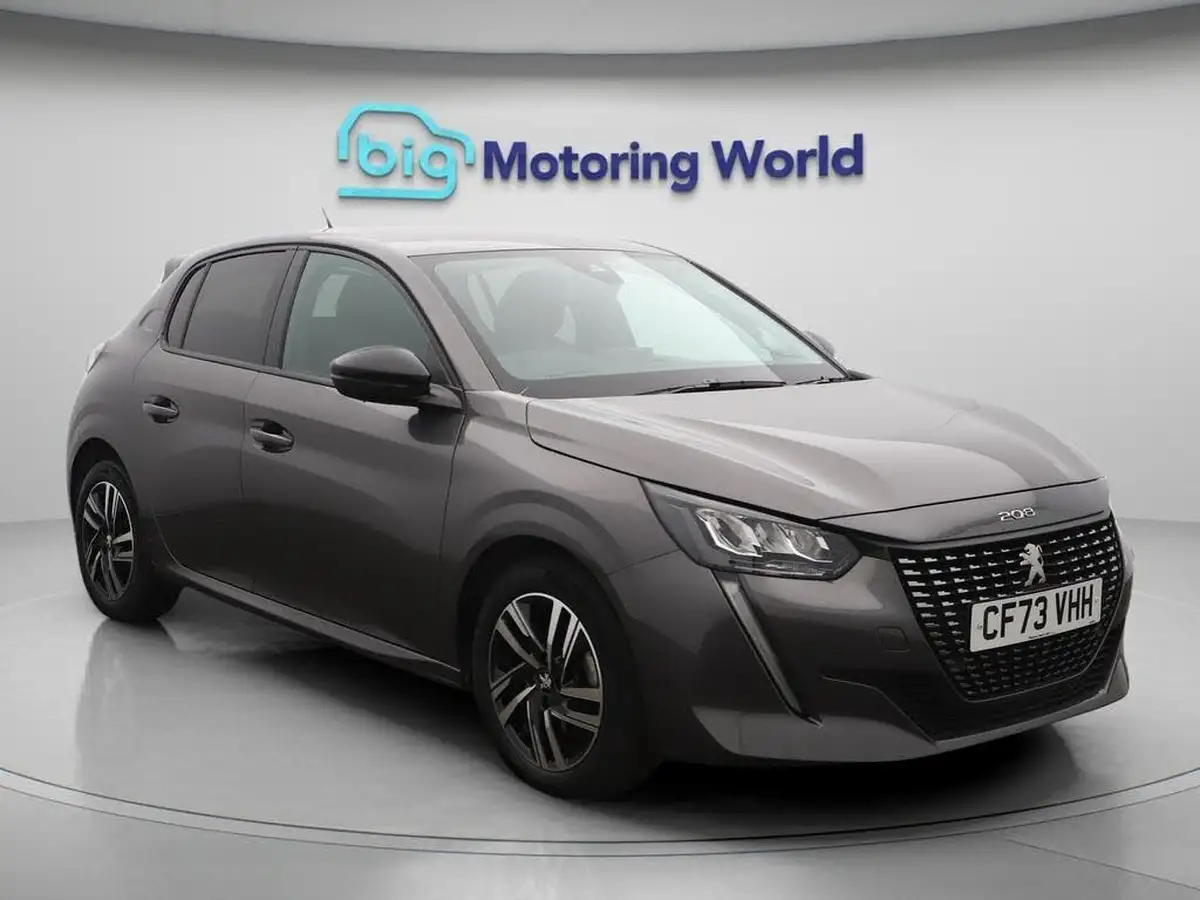 2023-peugeot-208-12-puretech-allure-premium-130ps-eat8-big-0