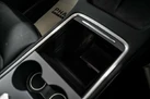 2022-tesla-model-y-e-long-range-small-36