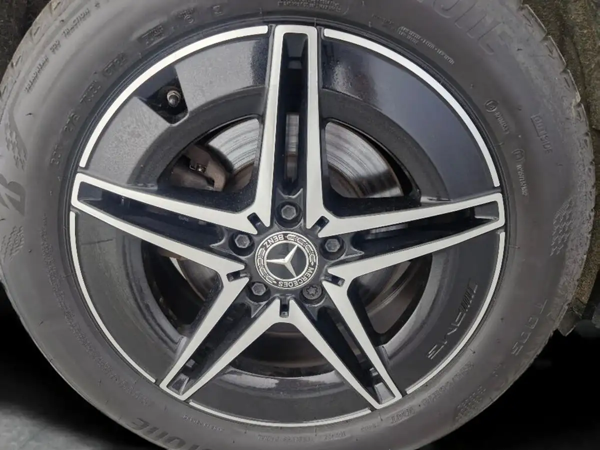 2022-mercedes-benz-eqa-e-eqa-250-amg-line-big-13