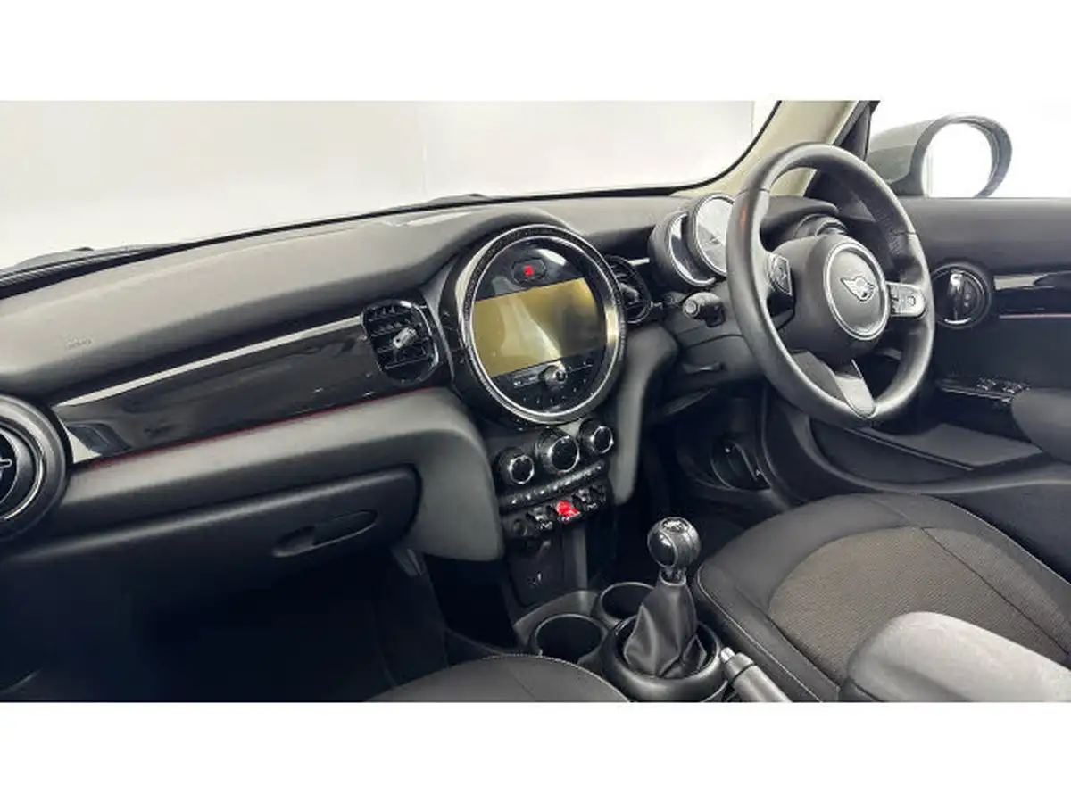 2022-mini-cooper-15-one-classic-5d-big-6