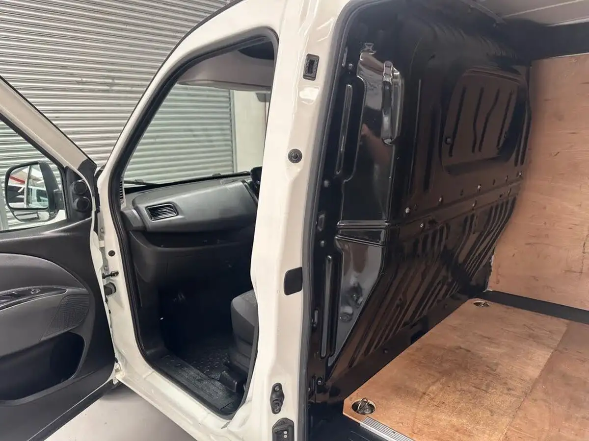 2023-fiat-doblo-cargo-16jtd-l1h1-tecnico-panel-van-big-23