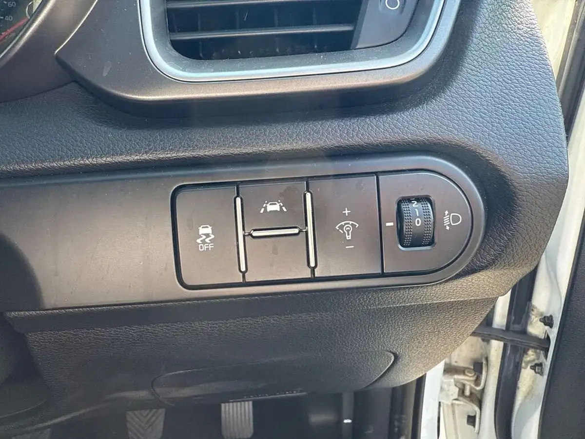 2019-kia-ceed-10-t-gdi-2-eco-hatchback-big-20