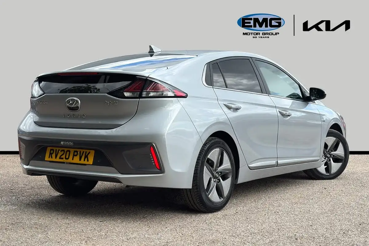 2020-hyundai-ioniq-16-gdi-premium-se-hybrid-big-5