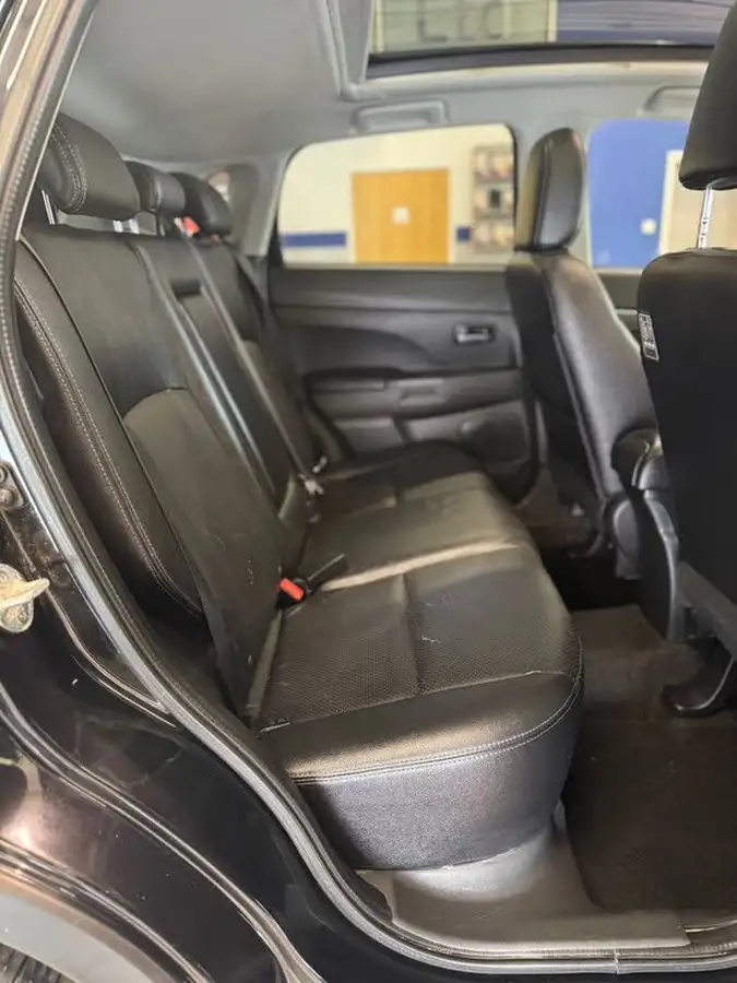 2017-mitsubishi-asx-22di-d-4-big-21