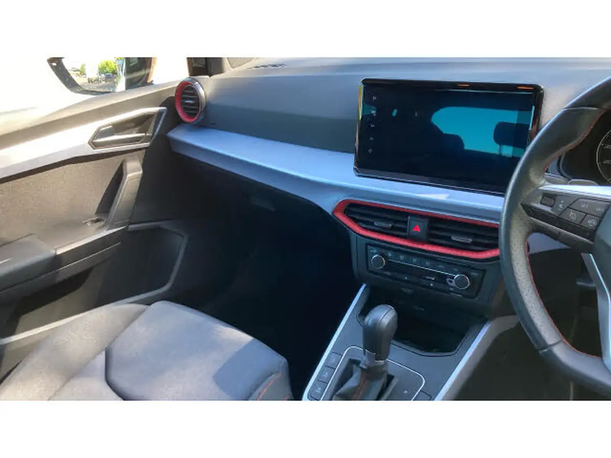 2022-seat-arona-10-tsi-fr-dsg-big-13