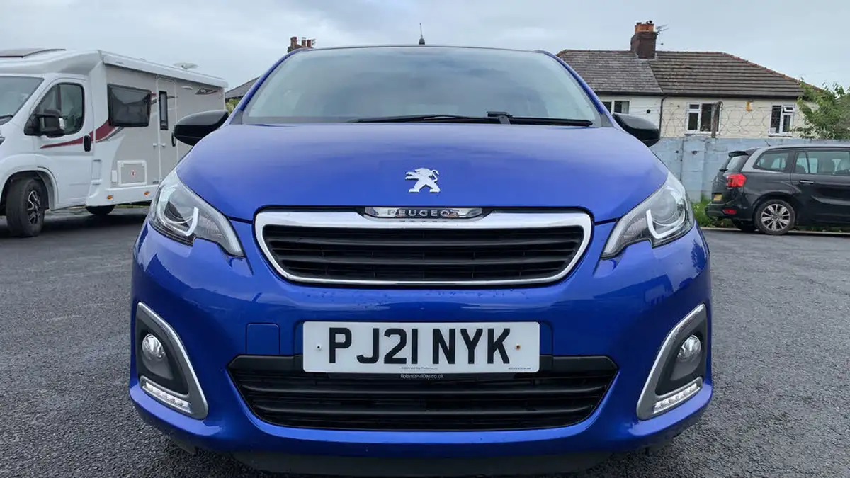 2021-peugeot-108-10-allure-hatchback-5d-big-15