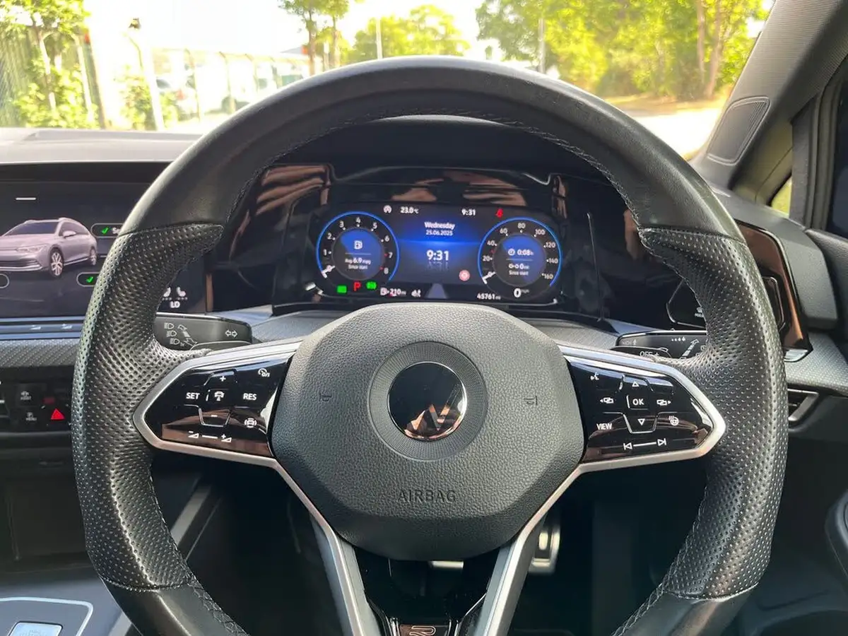 2021-volkswagen-golf-15-etsi-r-line-150ps-estate-big-27