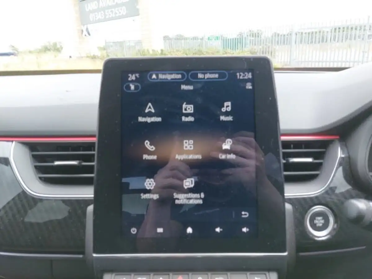 2022-renault-arkana-13-tce-rs-line-big-12
