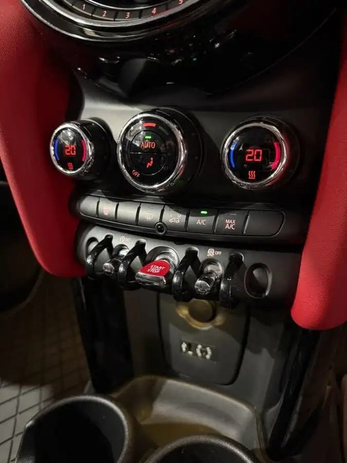 2015-mini-cooper-15td-cooper-d-114bhp-3d-big-26