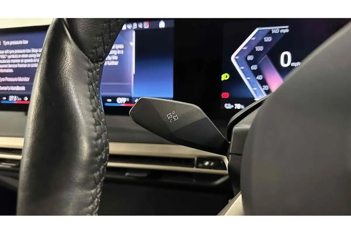 2022-bmw-ix-e-xdrive-40-m-sport-big-40