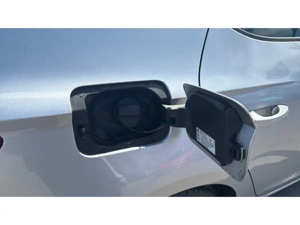 2017-seat-leon-14-tsi-fr-technology-hatchback-5d-big-27