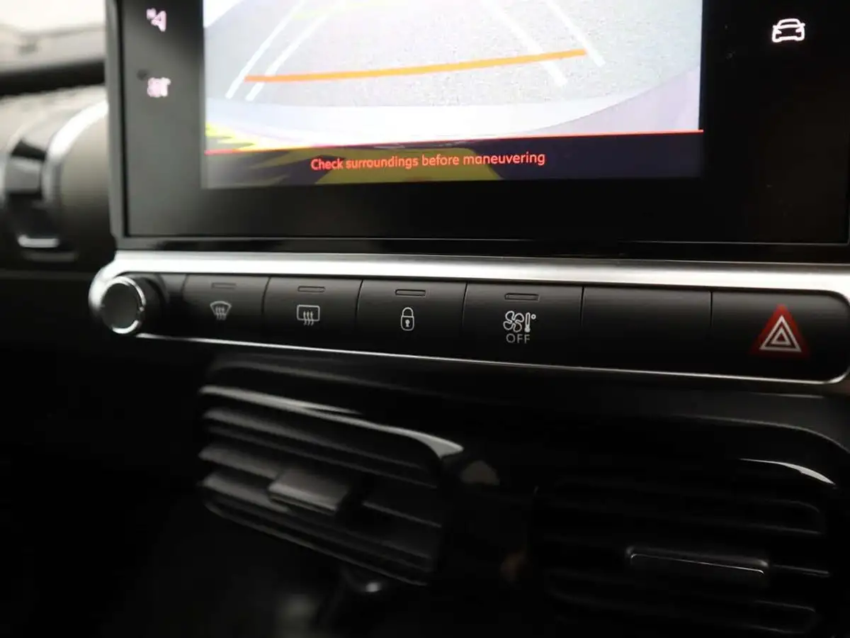 2020-citroen-c4-cactus-12-puretech-flair-110ps-big-18