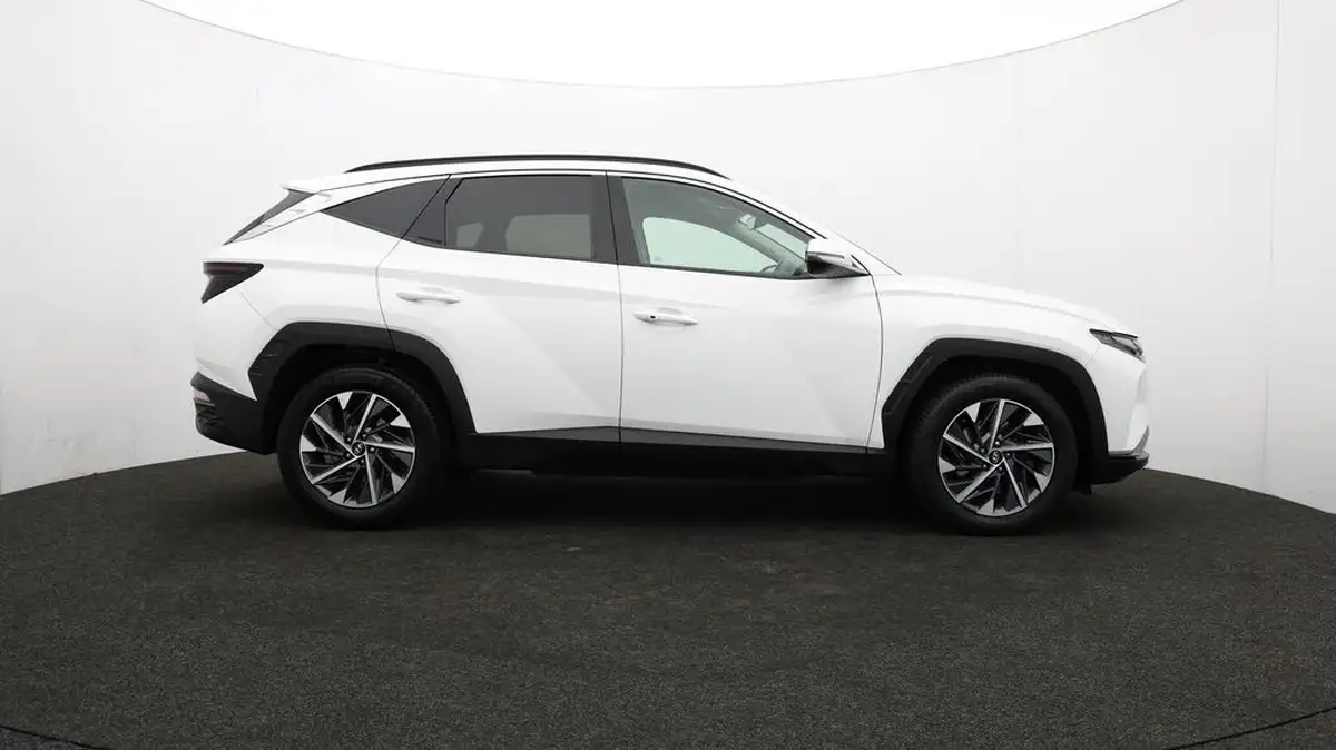 2023-hyundai-tucson-16-t-gdi-premium-150ps-big-40