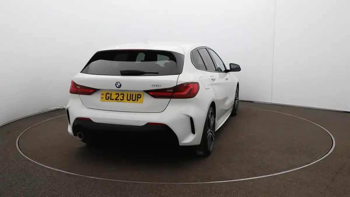 2023-bmw-1-series-15-118i-m-sport-lcp-dct-big-57