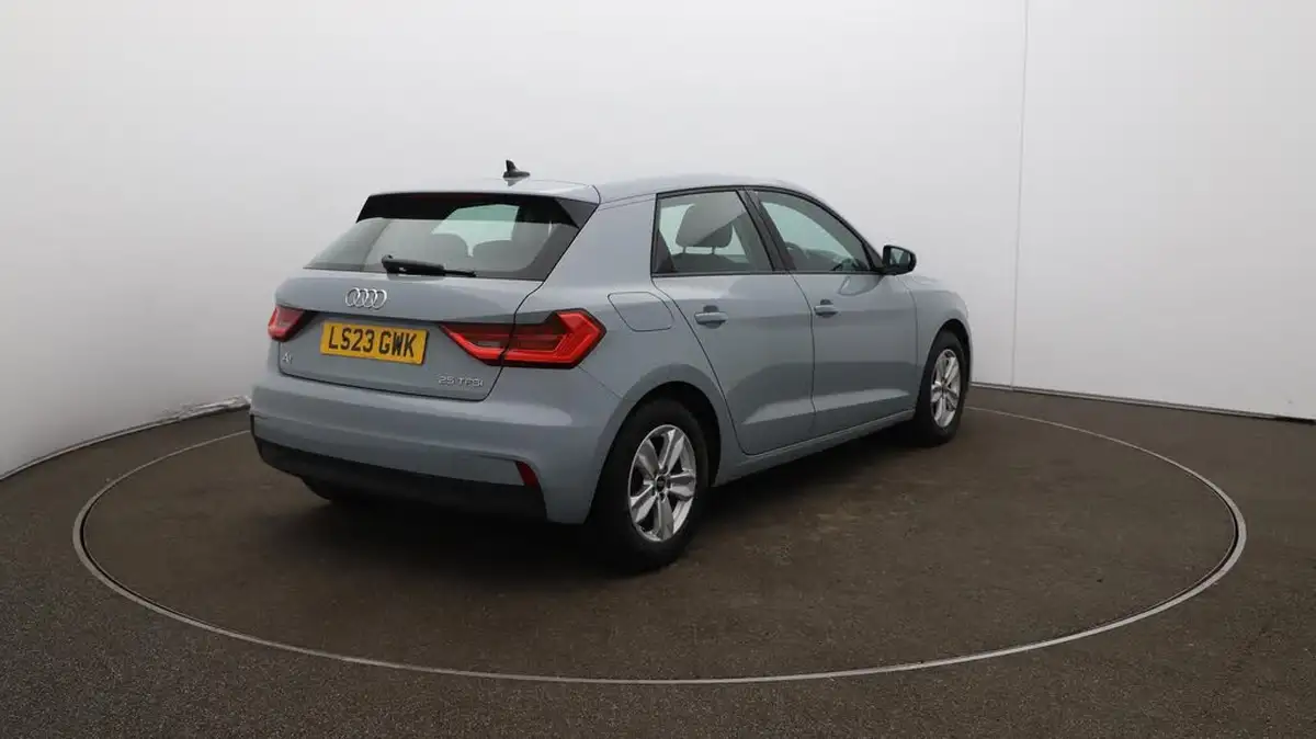 2023-audi-a1-10-25-tfsi-technik-big-52