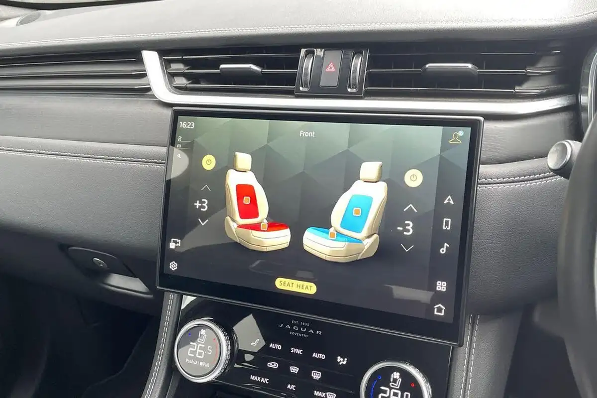 2023-jaguar-f-pace-20-p250-r-dynamic-hse-black-big-64