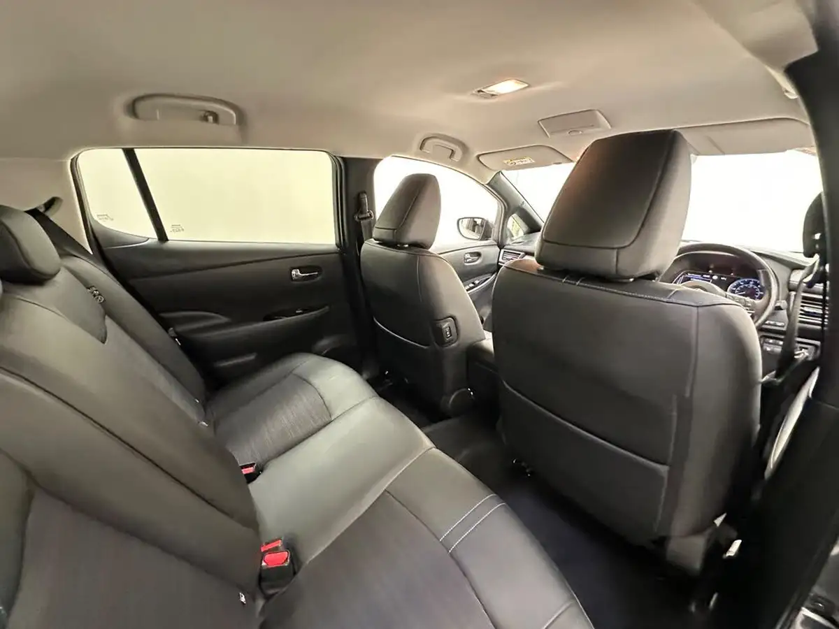 2020-nissan-leaf-e-n-connecta-big-18