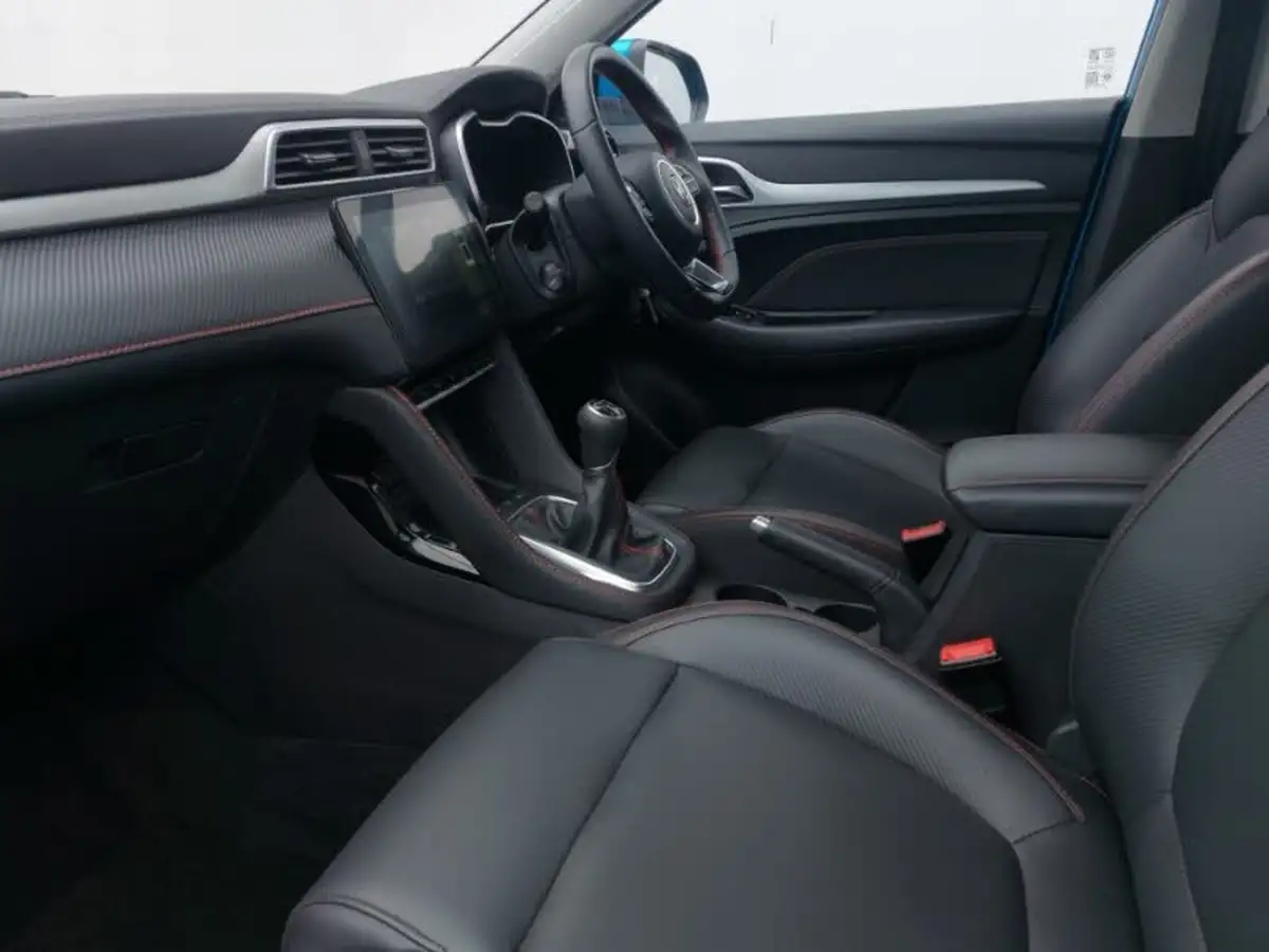 2022-mg-zs-suv-15-vti-tech-exclusive-big-4